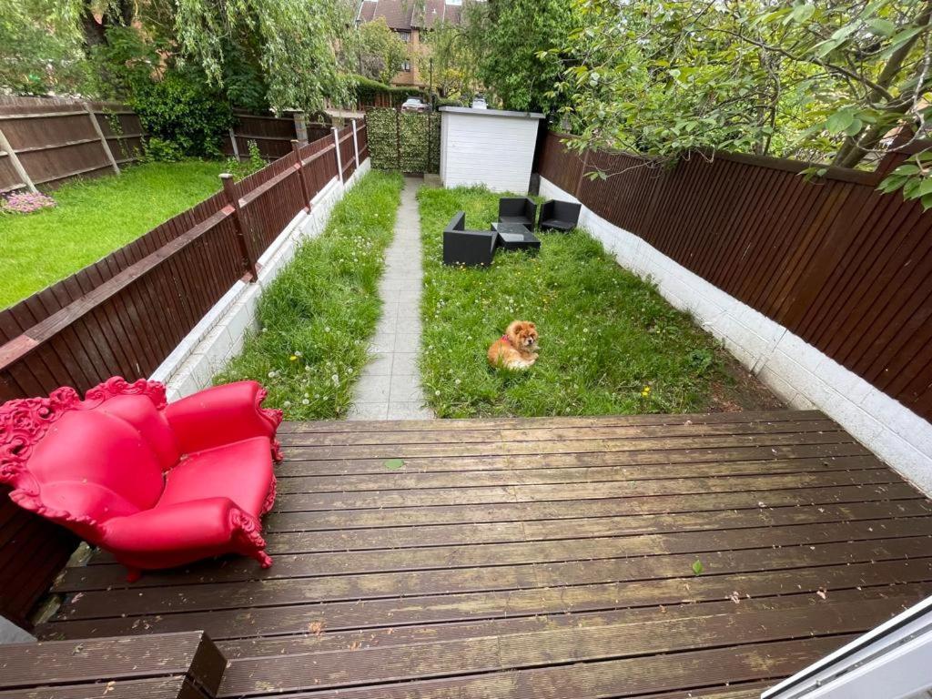 Family Home With Easy Commute To London! ครอยดอน ภายนอก รูปภาพ